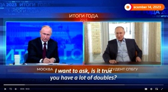 인공지능으로 만든 영상 속 자신과 대화하는 블라디미르 푸틴 러시아 대통령(왼쪽)(로이터닷컴 갈무리)
